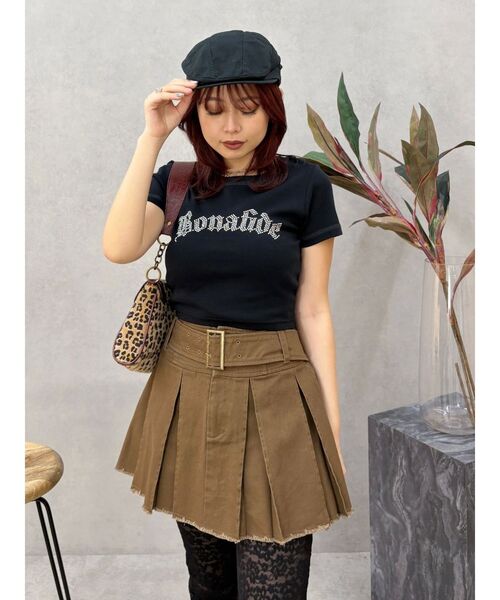 EVRIS（エヴリス）の「プリーツワイドベルトミニスカート（スカート・レディース・ブラック/ブラウン/グレー・SMALL/MEDIUM）」の20枚目の写真