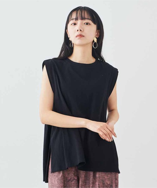 MEDE19F(メデジュウキュウ)の「MEDE19F タック遣いのフレンチスリーブコットントップス(Tシャツ/カットソー・レディース・ベージュ/ホワイト/ブラック・L/M/LL)」の1枚目の写真