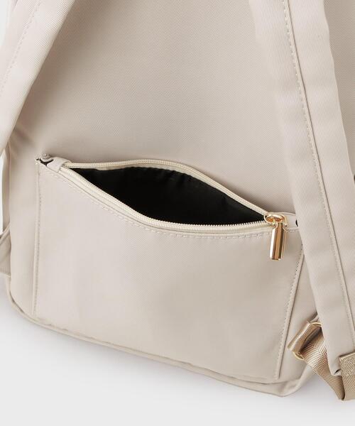 OPAQUE.CLIP（オペークドットクリップ）の「【撥水加工/多ポケット/A4サイズ対応】マルチファンクションツイルリュックサック（バックパック/リュック・レディース・チャコールグレー/ライトベージュ/ブラック・00）」の17枚目の写真
