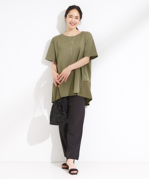 SHOO・LA・RUE（シューラルー）の「【S-LL/UV/吸水速乾】きれいに体型カバー Aライン チュニックワンピース（チュニック・レディース・グリーン系/ブラック/オリーブ・01/02/03/04）」の10枚目の写真