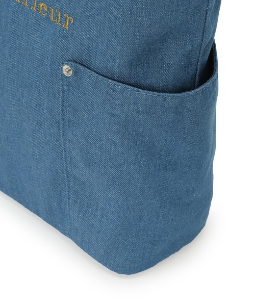 Petit Honfleur（プチオンフルール）の「デニムトートバッグ【A4対応・ファスナーあり】（トートバッグ・レディース・ネイビー/ブルー・フリー）」の6枚目の写真