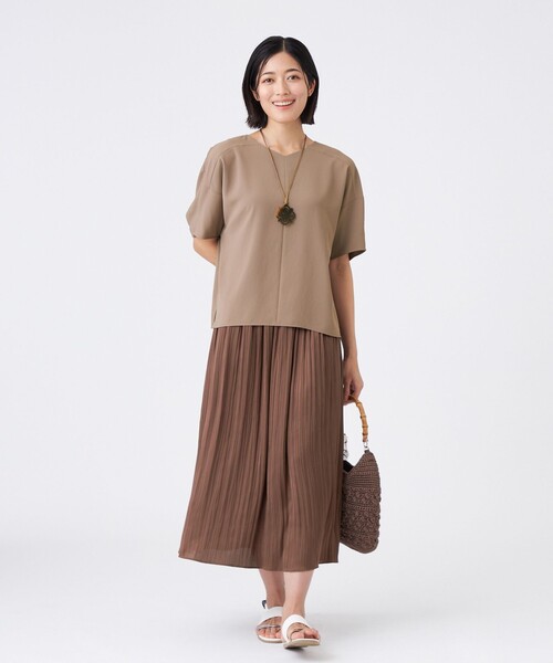 TRANS WORK(トランスワーク)の「【吸水速乾・接触冷感・UV・ウォッシャブル】ファンクションデシンブラウス(シャツ/ブラウス・レディース・ネイビー/ブラウン・38)」の11枚目の写真