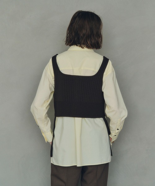 YECCA VECCA（イェッカヴェッカ）の「ZIPニットビスチェ（ベスト・レディース・ブラウン/シルバー/ブラック・FREE）」の7枚目の写真