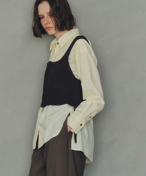 YECCA VECCA（イェッカヴェッカ）の「ZIPニットビスチェ（ベスト・レディース・ブラウン/シルバー/ブラック・FREE）」の5枚目の写真