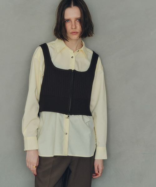 YECCA VECCA（イェッカヴェッカ）の「ZIPニットビスチェ（ベスト・レディース・ブラウン/シルバー/ブラック・FREE）」の4枚目の写真