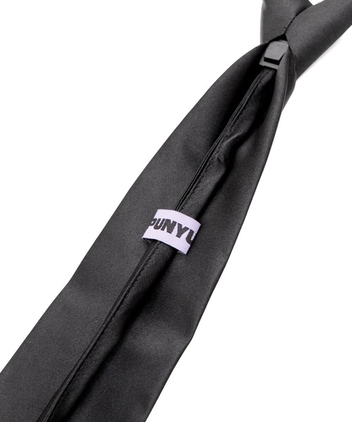 PUNYUS（プニュズ）の「ワンタッチネクタイ（ネクタイ・レディース・ネイビー/ブラック・FREE）」の5枚目の写真