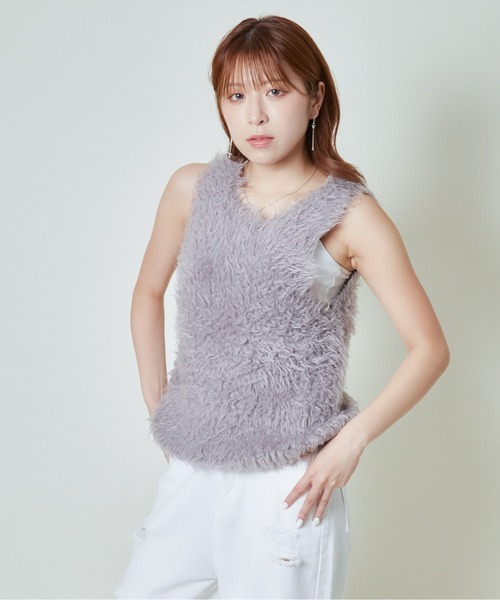 GORGE(ゴージ)の「《前後2WAY×シャギータッチ》レディース ベスト ふわモコ質感 秋冬(ベスト・レディース・ライトグレー/アイボリー/グレイッシュベージュ・F)」の11枚目の写真