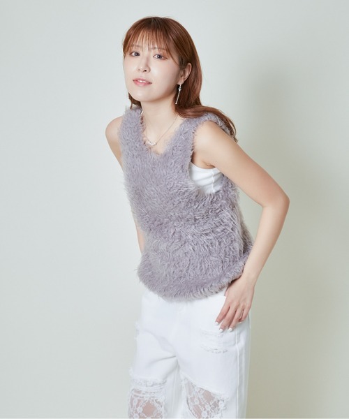 GORGE(ゴージ)の「《前後2WAY×シャギータッチ》レディース ベスト ふわモコ質感 秋冬(ベスト・レディース・ライトグレー/アイボリー/グレイッシュベージュ・F)」の12枚目の写真