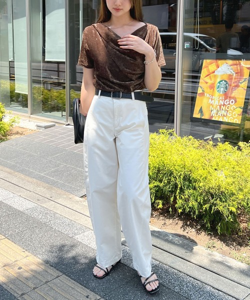 Futier land（フューティアランド）の「ドレープシアーベロア半袖Tシャツ（Tシャツ/カットソー・レディース・アイボリー/ブルー/ブラウン・MEDIUM）」の12枚目の写真