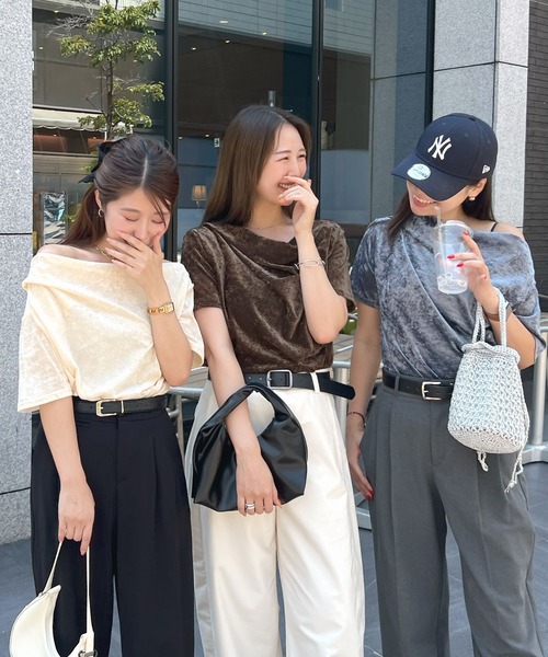 Futier land（フューティアランド）の「ドレープシアーベロア半袖Tシャツ（Tシャツ/カットソー・レディース・アイボリー/ブルー/ブラウン・MEDIUM）」の14枚目の写真