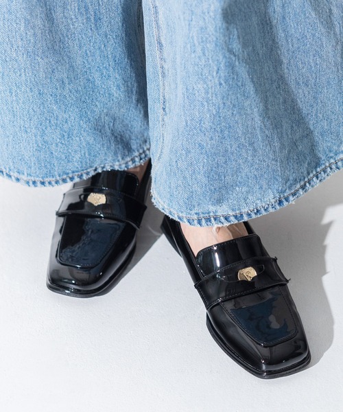 attagirl（アタガール）の「ヒールコインローファー（ローファー・レディース・ブラック/ブラック系その他/ブラウン・23.5cm/23.0cm/22.5cm/22.0cm/24.5cm/24.0cm/25.5cm/25.0cm）」の3枚目の写真