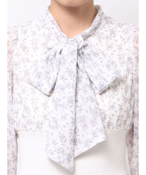 MERCURYDUO（マーキュリーデュオ）の「ウエストリブプリーツワンピース（ワンピース・レディース・オフホワイト/ピンク・SMALL/MEDIUM）」の8枚目の写真