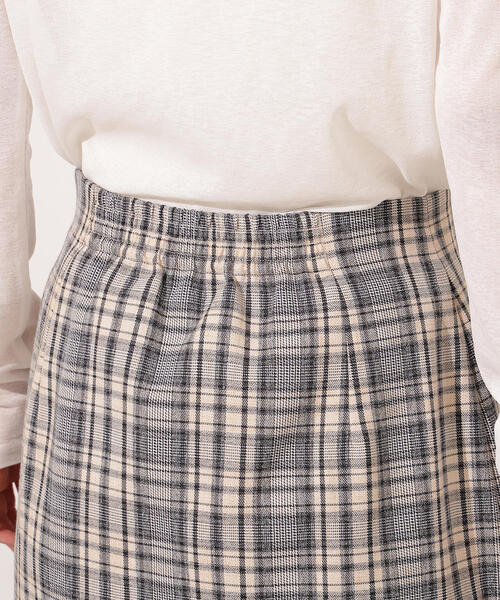 N.（N. Natural Beauty Basic）（エヌエヌナチュラルビューティーベーシック）の「【PS/低身長サイズ】ハイウエストチェックナロースカート（スカート・レディース・ブラック系その他/グリーン系その他・P/S/MEDIUM）」の7枚目の写真