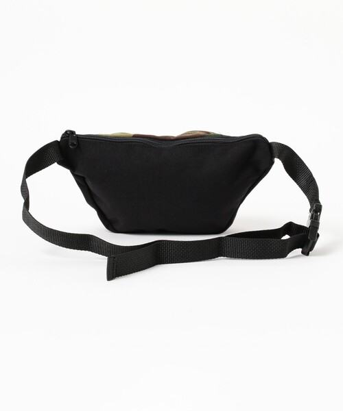 BEAMS（ビームス）の「DEMARTINI / Fanny Pack（ボディバッグ/ウエストポーチ・メンズ・ブラック/ピンク/ブルー/その他・ONE SIZE）」の14枚目の写真