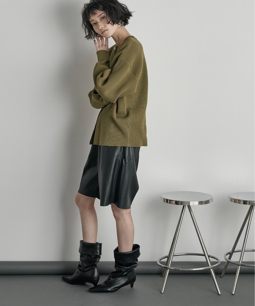 THE YOn（ザヨン）の「フェイクレザーハーフパンツ（その他パンツ・レディース・ブラック/オリーブ/ブラウン・FREE）」の18枚目の写真