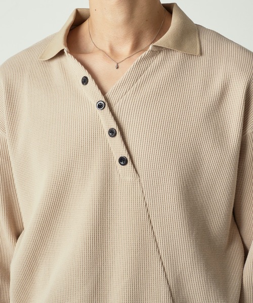 Adoon plain(アドーンプレーン)の「Decorative button Thermal skipper Polo / フェイクボタンサーマルスキッパーポロ(ポロシャツ・メンズ・ライトベージュ/ブラック/ライトグレー・LARGE/MEDIUM)」の13枚目の写真