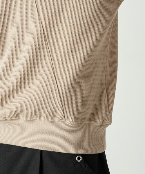 Adoon plain(アドーンプレーン)の「Decorative button Thermal skipper Polo / フェイクボタンサーマルスキッパーポロ(ポロシャツ・メンズ・ライトベージュ/ブラック/ライトグレー・LARGE/MEDIUM)」の15枚目の写真