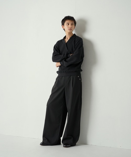 Adoon plain(アドーンプレーン)の「Decorative button Thermal skipper Polo / フェイクボタンサーマルスキッパーポロ(ポロシャツ・メンズ・ライトベージュ/ブラック/ライトグレー・LARGE/MEDIUM)」の4枚目の写真