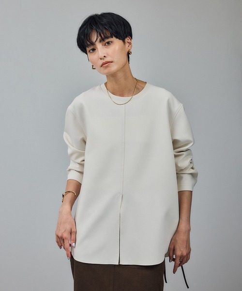 SALON adam et rope'（サロン アダム エ ロペ）の「ダブルクロスロングTシャツブラウス / セットアップ対応（シャツ/ブラウス・レディース・オフホワイト/ブラック/ベージュ系その他・FREE）」の2枚目の写真