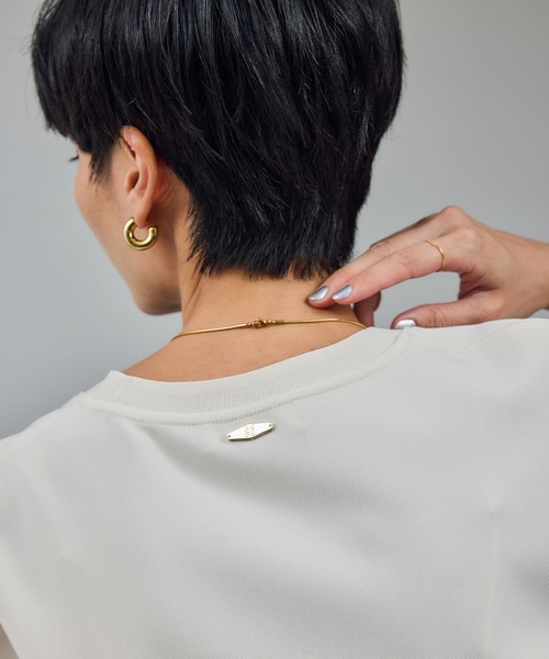 SALON adam et rope'（サロン アダム エ ロペ）の「ダブルクロスロングTシャツブラウス / セットアップ対応（シャツ/ブラウス・レディース・オフホワイト/ブラック/ベージュ系その他・FREE）」の19枚目の写真