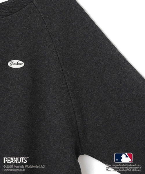 MLB(メジャーリーグベースボール)の「【PEANUTS×MLB COLLECTION by ROPE' PICNIC】オフショルスウェット(スウェット・レディース・チャコールグレー/ライトグレー/ブラウン・FREE)」の8枚目の写真