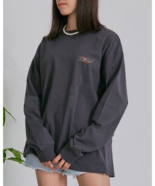 Tom&Jerry(トムアンドジェリー)の「『TOM&JERRY/トムアンドジェリー』トムとジェリー ロンTEE(Tシャツ/カットソー・レディース・スミクロ/アイボリー・L/LL/M)」の13枚目の写真