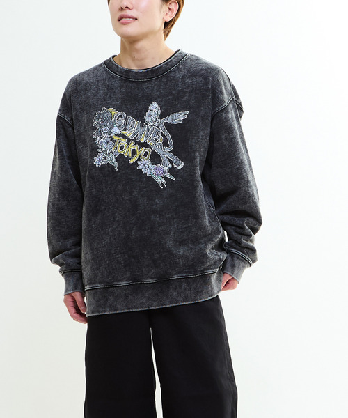CONVERSE TOKYO（コンバーストウキョウ）の「FLOWER TIGER LOGO SWEAT（スウェット・レディース・パープル/ブラック/ブルー・SMALL/MEDIUM）」の15枚目の写真