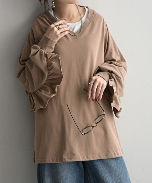 HUG.U（ハグユー）の「バックフリルロンT（Tシャツ/カットソー・レディース・ブラック/クリーム/ライトグレー/ライトベージュ・FREE）」の12枚目の写真