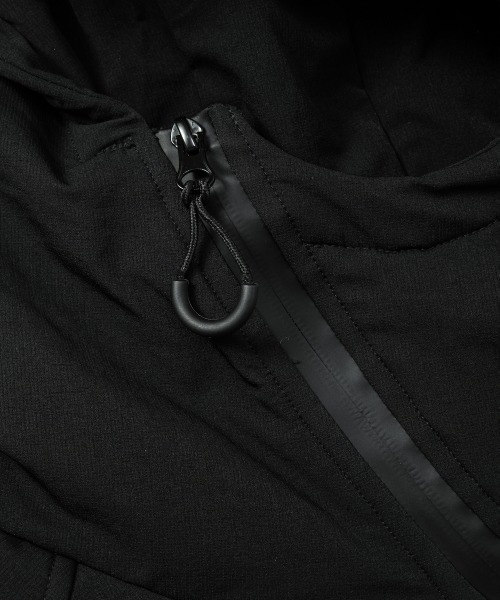 rehacer(レアセル)の「rehacer : Twist Line Shell Jacket / ツイストラインシェルジャケット(ダウンジャケット/コート・メンズ・ブラック/パープル/ベージュ・LARGE/MEDIUM/SMALL)」の15枚目の写真