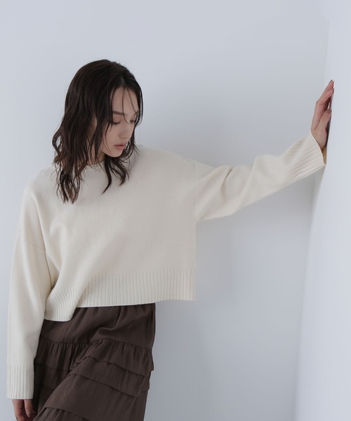 NATURAL BEAUTY BASIC（ナチュラルビューティーベーシック）の「◇【ちょうど、いい服】着れば納得！名品ジャガードニット（ニット/セーター・レディース・チャコールグレー/オフホワイト/ブルー/ダークブラウン・FREE）」の12枚目の写真