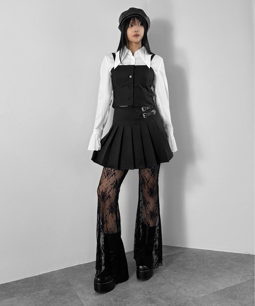 LVEU.(ラブユ.)の「【LVEU.】ダブルベルトデザインプリーツミニスカート / ボトムス スカート プリーツ ミニ ベルト ダブルベルト インパン ブラック グレー(スカート・レディース・ブラック/グレー・FREE)」の3枚目の写真
