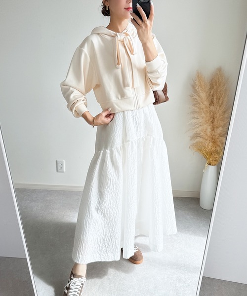 &. NOSTALGIA(アンドドットノスタルジア)の「【ZOZO限定】ビッグリボンパーカー(パーカー・レディース・グレー/アイボリー・M)」の5枚目の写真