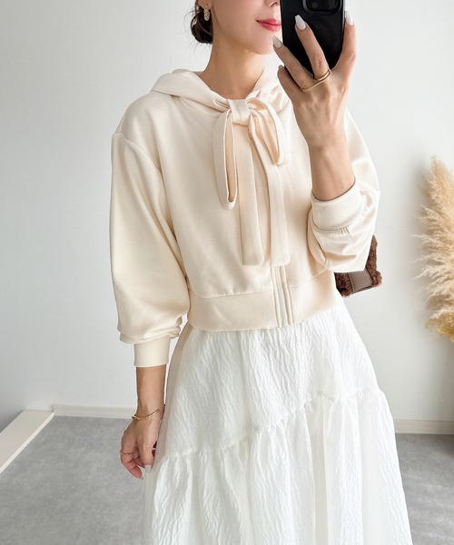 &. NOSTALGIA(アンドドットノスタルジア)の「【ZOZO限定】ビッグリボンパーカー(パーカー・レディース・グレー/アイボリー・M)」の6枚目の写真