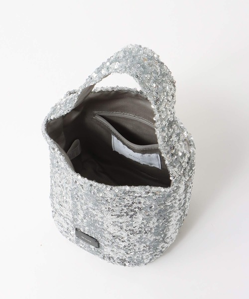Jines（ジネス）の「スパンコール バケツ型ワンショルダ―バッグ【BEAURE/ビュレ】（トートバッグ・レディース・シルバー/ブラック・フリー）」の16枚目の写真