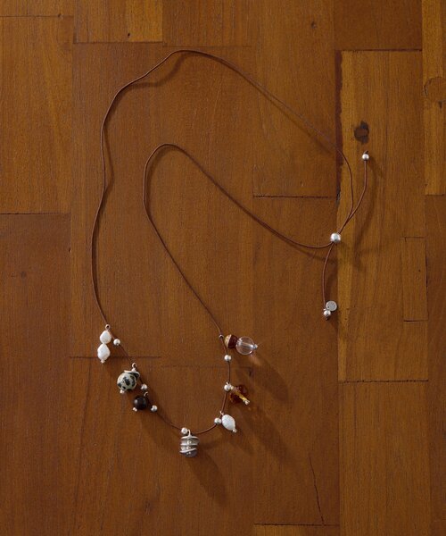 ear PAPILLONNER（イアパピヨネ）の「《インフルエンサーuchida企画》天然石スライドロープネックレス（ネックレス・レディース・アイボリー/モカ・FREE）」の19枚目の写真