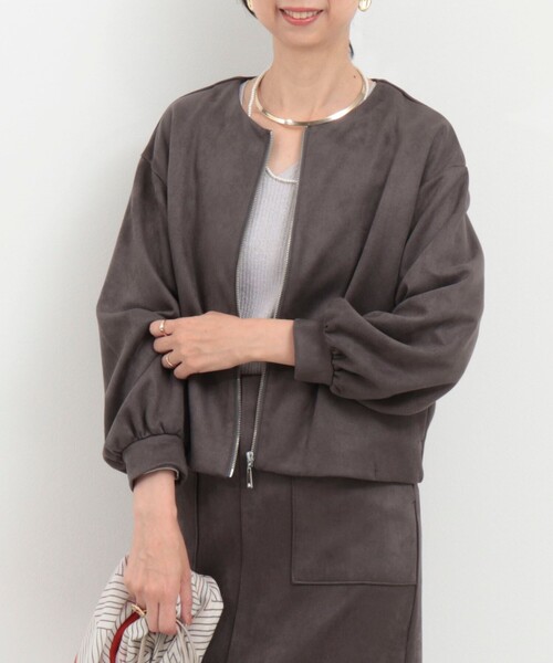 MICO COULIER（ミコクリエ）の「マシュマロスエードブルゾン（ブルゾン・レディース・チャコールグレー/ライトグレー/キャメル・38）」の19枚目の写真