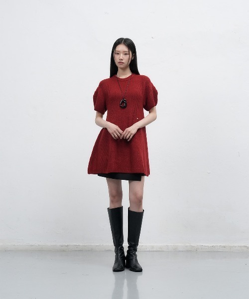 GENERAL IDEA(ジェネラルアイデア)の「【GENERAL IDEA】バルーンスリーブミニフレアワンピース / BALLOON SLEEVE MINI FLARE DRESS(ワンピース・レディース・ブラック/レッド・L/M/S)」の13枚目の写真