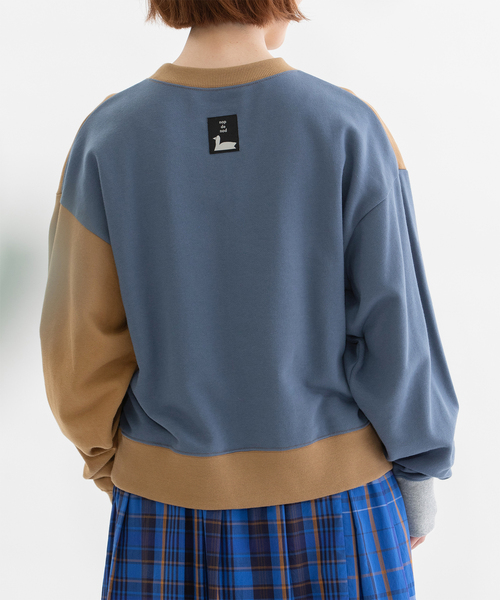 nop de nod(ノップドゥノッド)の「袖口配色バイカラースエットシャツ(スウェット・レディース・ネイビー/ピンク/キャメル・M)」の17枚目の写真