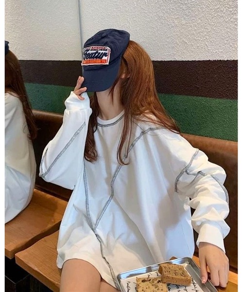 CHEER(チアー)の「配色オーバーロックルーズロンT(Tシャツ/カットソー・レディース・ブラック/ホワイト・M)」の4枚目の写真