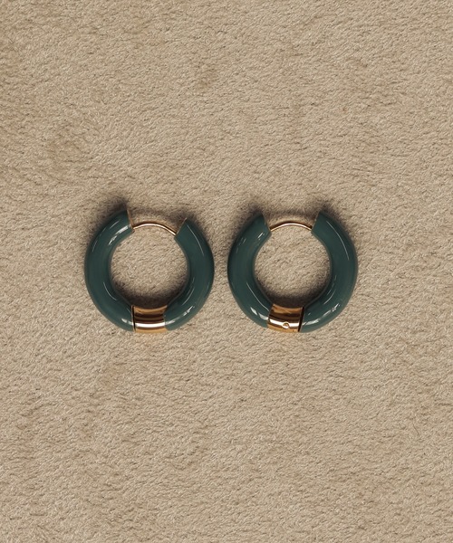 bonu.（ボヌ）の「【サージカルステンレス】 エナメルフープピアス（ピアス（両耳用）・レディース・ブルー/ブラウン/ベージュ・FREE）」の6枚目の写真