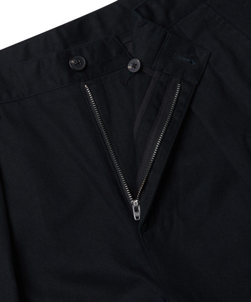 MUSINSA STANDARD（ムシンサスタンダード）の「リバースツータックワイドチノパンツ[ブラック]（その他パンツ・メンズ・その他・40/38/26/27/28/29）」の9枚目の写真