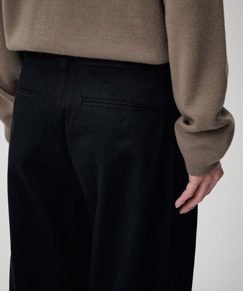 MUSINSA STANDARD（ムシンサスタンダード）の「リバースツータックワイドチノパンツ[ブラック]（その他パンツ・メンズ・その他・40/38/26/27/28/29）」の11枚目の写真
