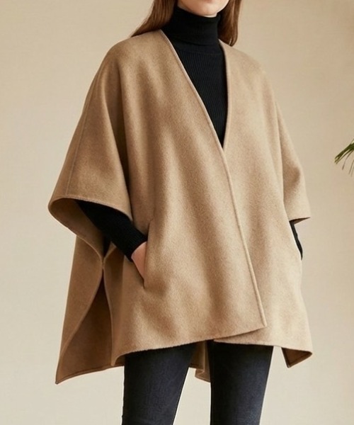 a lot of love（ア ロット オブ ラブ）の「ハーフスリーブ ノーボタンポンチョ（ポンチョ・レディース・ベージュ/グレー/ブラック・FREE）」の3枚目の写真