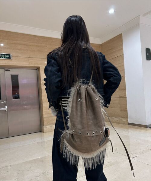 BLACKPURPLE(ブラックパープル)の「ラッキーウルフバッグ Lucky Wolf Bag_ブラック(バックパック/リュック・レディース・ブラック・FREE)」の12枚目の写真