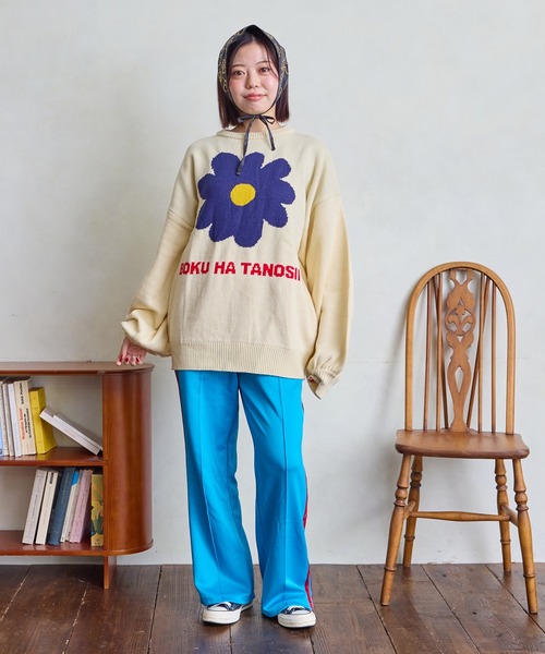MARKEY'S(マーキーズ)の「【BOKU HA TANOSII】別注フラワーニット/おとな(ニット/セーター・レディース・レッド/オフホワイト/ブラック・170cm)」の10枚目の写真