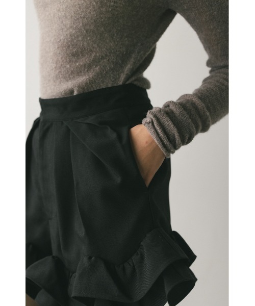 STYLEMIXER（スタイルミキサー）の「フリルヘムショートパンツ（その他パンツ・レディース・アイボリー/ブラック/グレー・SMALL/MEDIUM）」の16枚目の写真