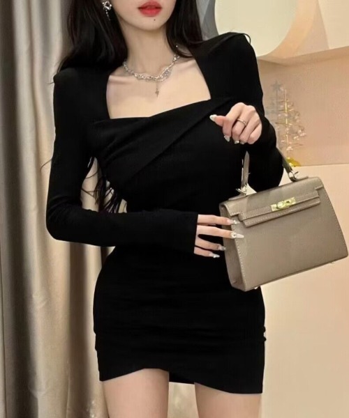 Ritzy（リッツィー）の「スクエアネックタイトワンピース（ワンピース・レディース・ホワイト/ブラック・M/L/XL/S）」の10枚目の写真