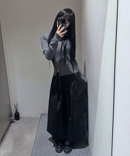 INSILENCE WOMEN（インサイレンスウーマン）の「マキシクリーススカート BLACK（スカート・レディース・その他・MEDIUM/SMALL）」の16枚目の写真