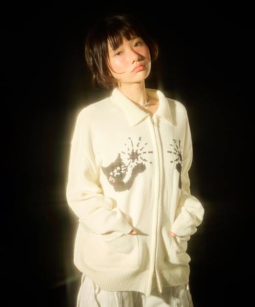 Video Jockey（ビデオジョッキー）の「星に出会った猫コウイチャンニットジップアップ [アイボリー]（ニット/セーター・レディース・アイボリー・SMALL/MEDIUM）」の8枚目の写真
