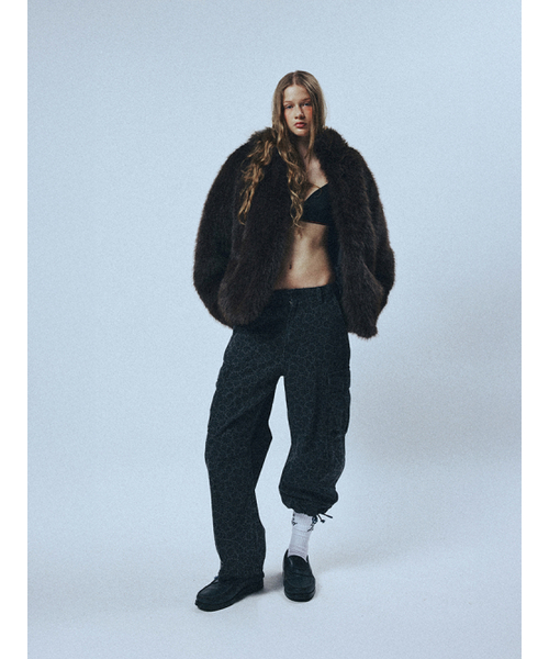SUNDAY FRUIT MARKET（サンデーフルーツマーケット）の「W) DAISY CARGO DENIM PANT CHARCOAL（その他パンツ・レディース・その他・MEDIUM/SMALL）」の6枚目の写真